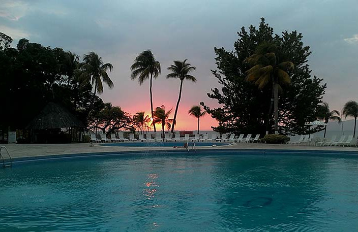 Paradise Puerto La Cruz ภายนอก รูปภาพ